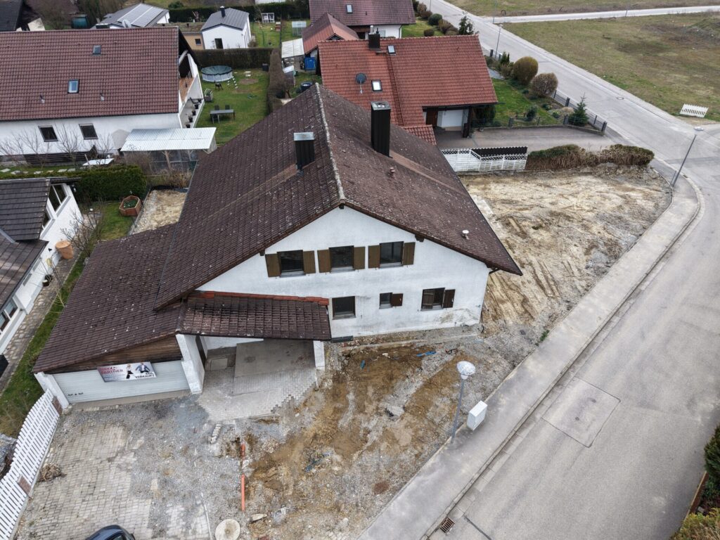 Handwerkerhaus gegen Angebot zu verkaufen! Jetzt Chance nutzen! — Foto 6