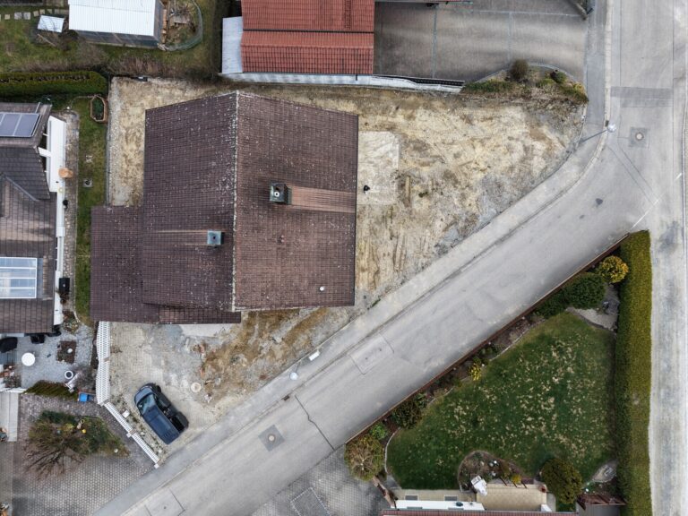 Handwerkerhaus gegen Angebot zu verkaufen! Jetzt Chance nutzen! — weiteres Foto