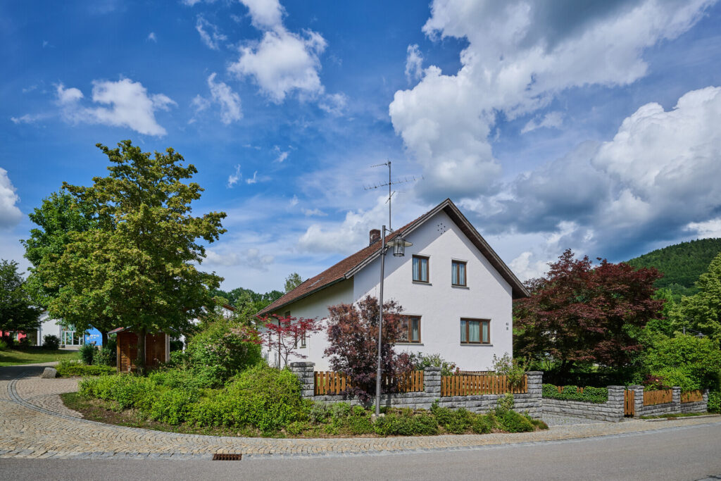Echtes Schmuckstück in wunderschöner Lage — Foto 3