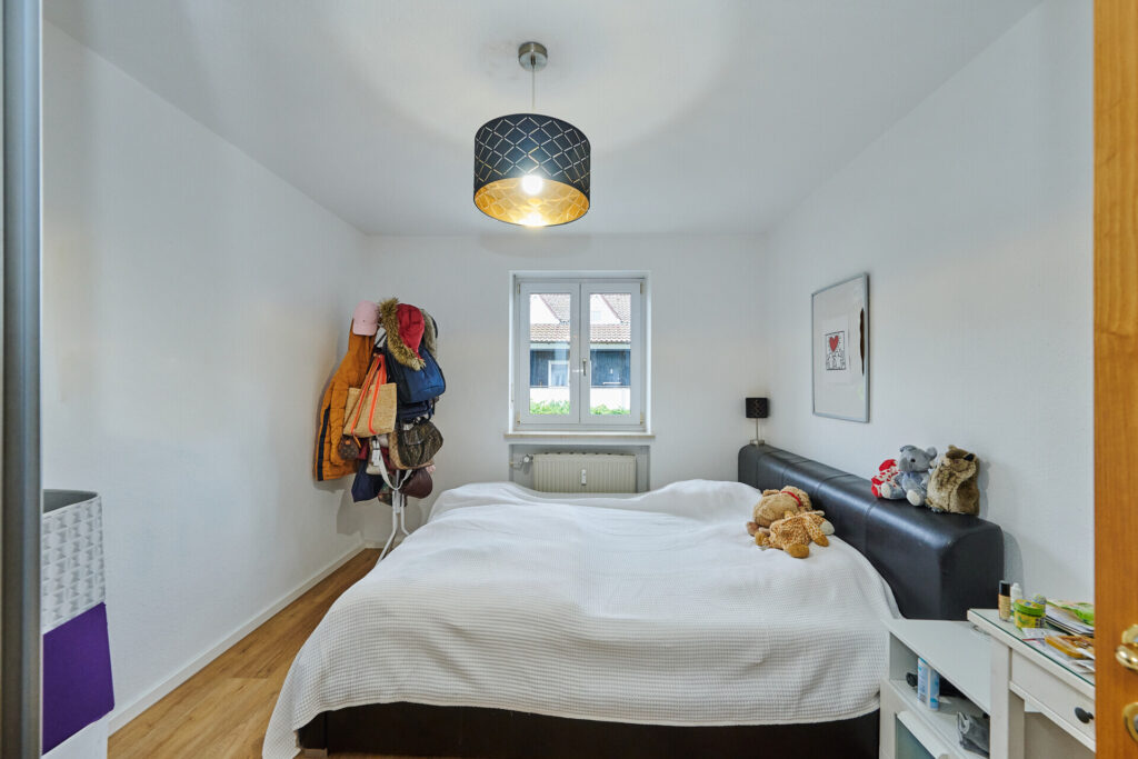 5% Rendite…Dreiparteienhaus mit vielen Möglichkeiten – selbst einziehen oder Vermieten, — Foto 14