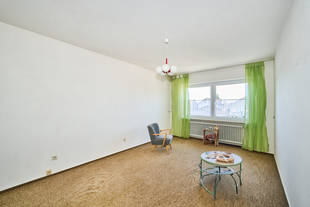 Einfamilienhaus mit Potential! Geben Sie Ihr Angebot ab! — Foto 12