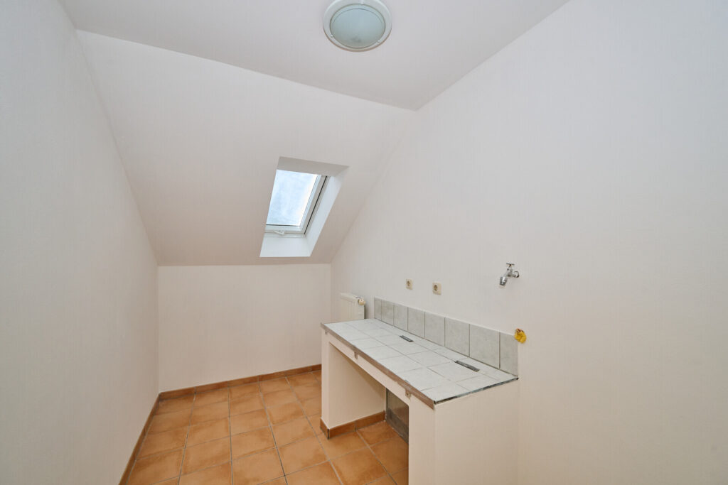 Stilvoll wohnen. Haus inkl. Pool und PV-Anlage — Foto 12