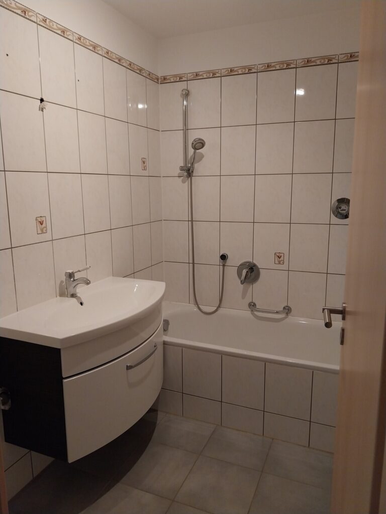 Modernisierte 3-Zimmer-Wohnung mit großem Süd-West-Balkon – sonniges Wohnen mit Komfort — Foto 9