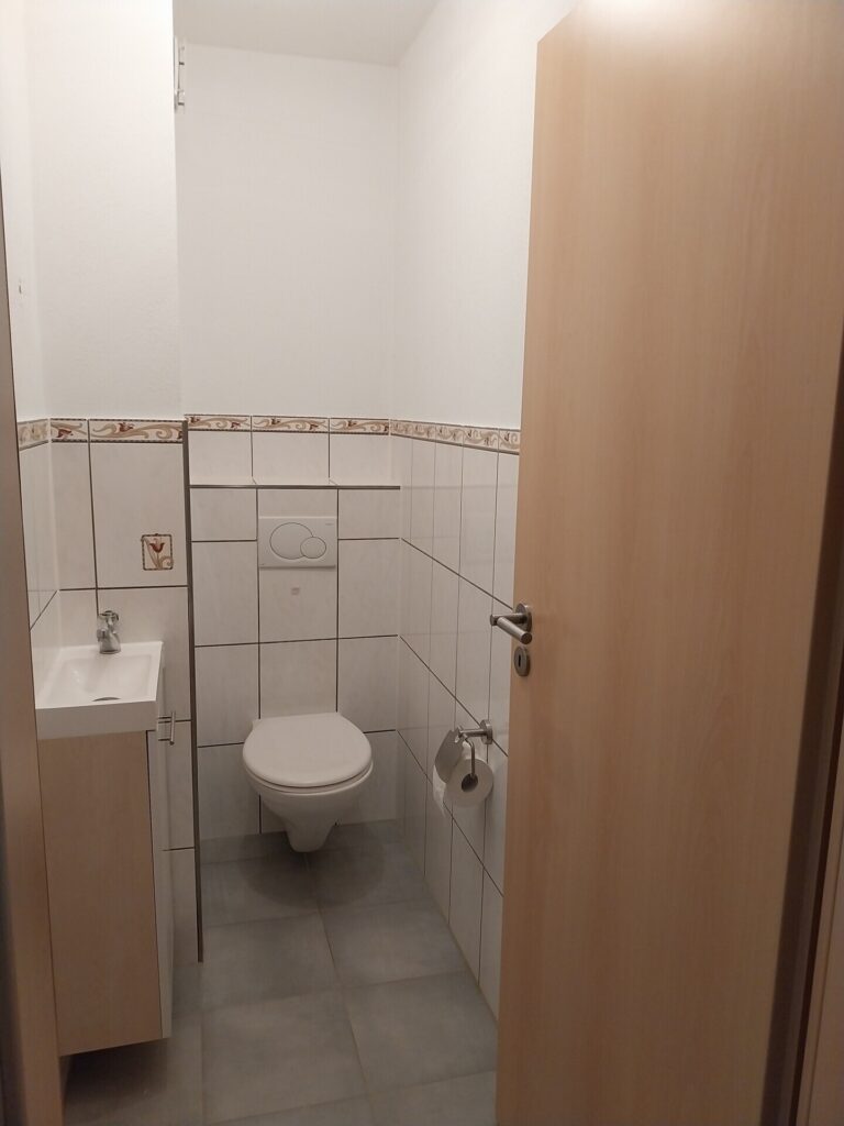 Modernisierte 3-Zimmer-Wohnung mit großem Süd-West-Balkon – sonniges Wohnen mit Komfort — Foto 10
