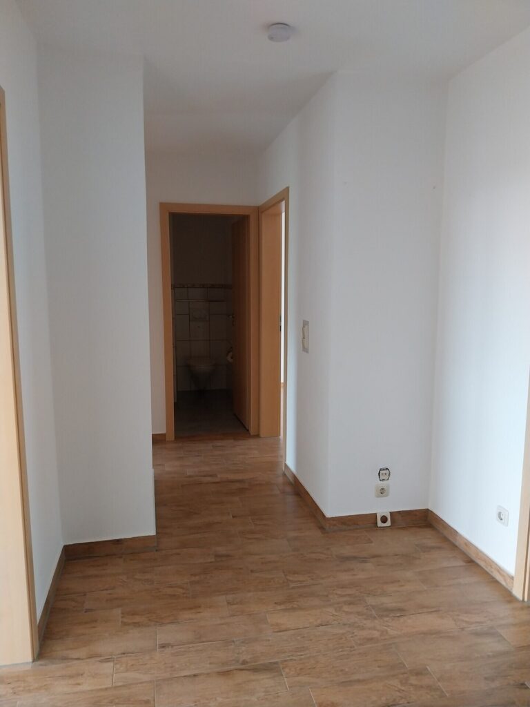 Modernisierte 3-Zimmer-Wohnung mit großem Süd-West-Balkon – sonniges Wohnen mit Komfort — Foto 3