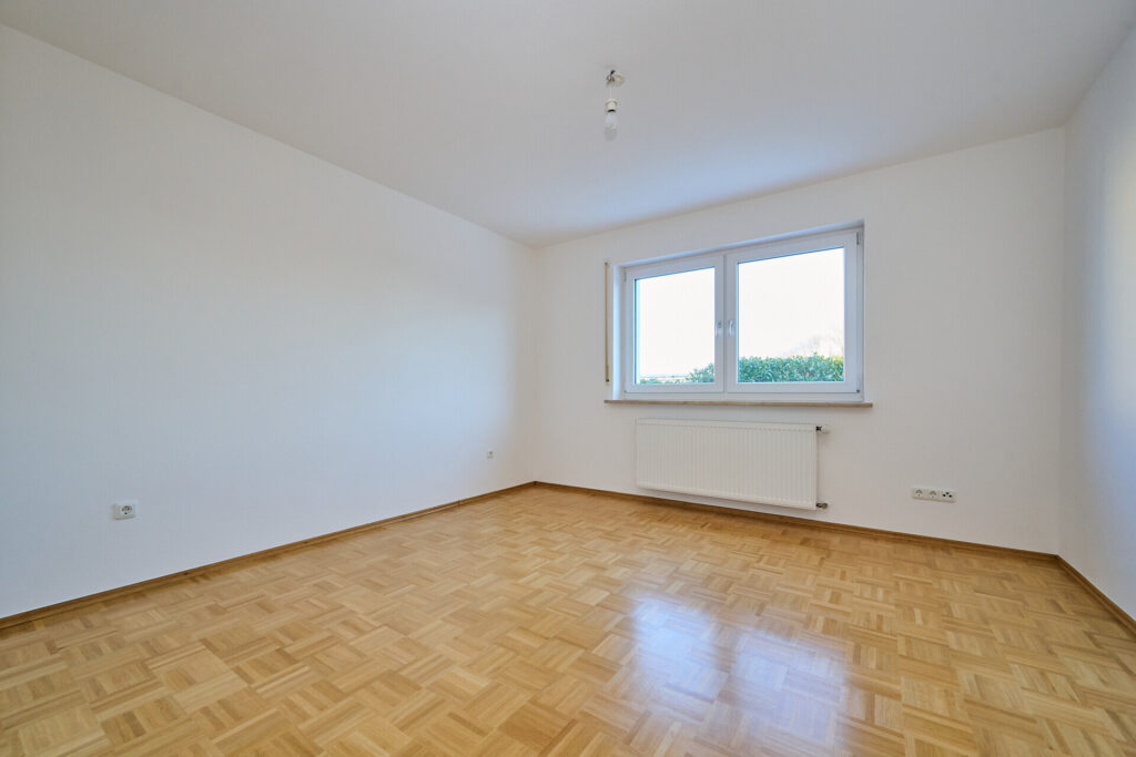 Ein-, Zwei-, oder Dreiparteienhaus – für Eigennutzer oder Kapitalanleger – KOMPLETT SANIERT! — Foto 5