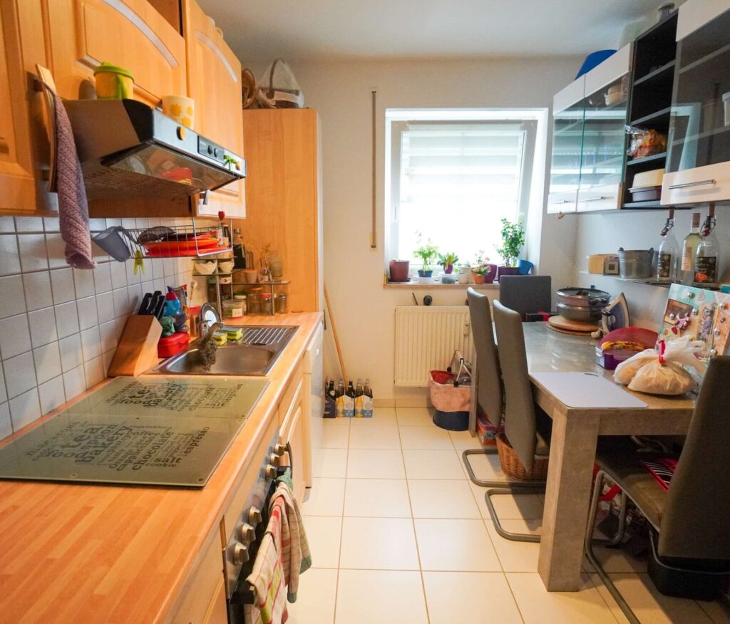 Angebot! – preisreduziert – sehr gut geschnittene 3 Zimmer Wohnung — Foto 3