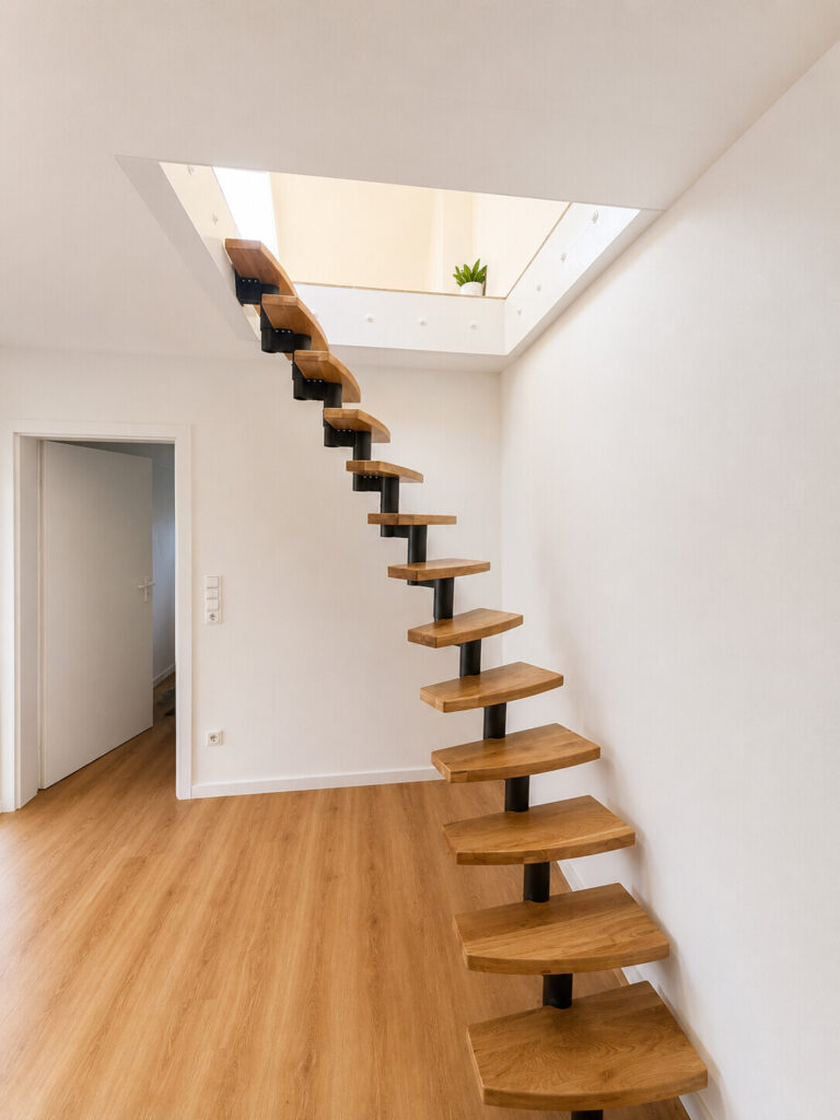 Eigennutzer aufgepasst – Attraktive 2-Zimmer Maisonette-Wohnung mit Tiefgarage_ Erbbaurecht — Foto 7