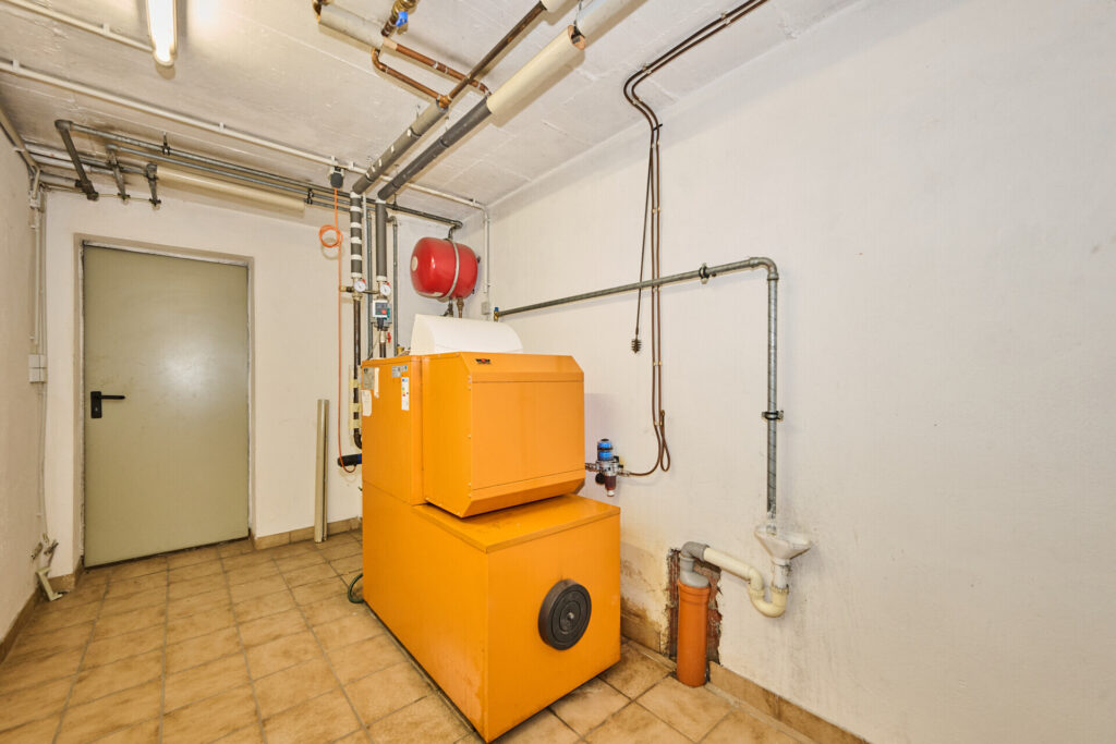 Großzügiges Familienidyll mit Pool und gehobener Ausstattung in ruhiger Lage von Sünching — Foto 15